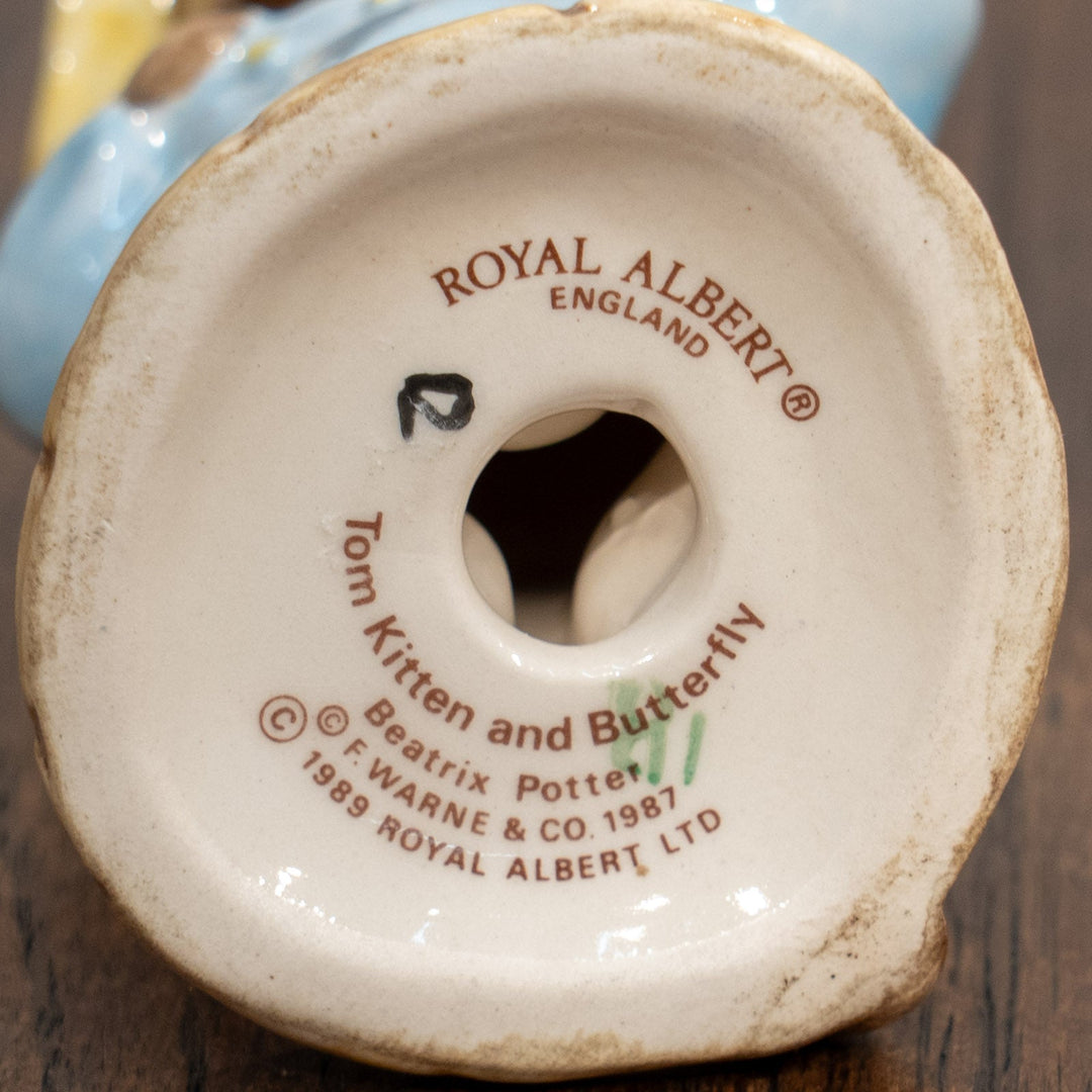 【BESWICK ベスウィック】こねこのトムとちょうちょ ROYAL ALBERTスタンプ ビアトリクス・ポター フィギュリン /25L