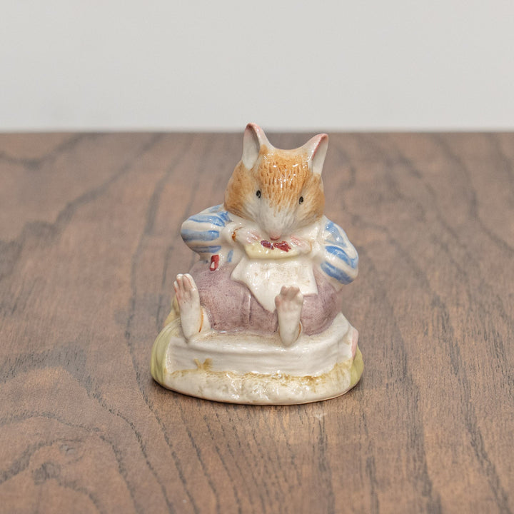 【ROYAL DOULTON ロイヤルドルトン】のばらの村のものがたり ひなげしさん フィギュリン /25L