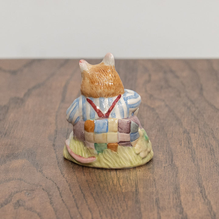 【ROYAL DOULTON ロイヤルドルトン】のばらの村のものがたり ひなげしさん フィギュリン /25L