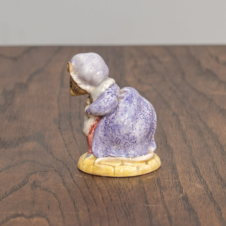 【BESWICK ベスウィック】お辞儀をするねずみ夫人 ROYAL ALBERTスタンプ ビアトリクス・ポター フィギュリン /25L