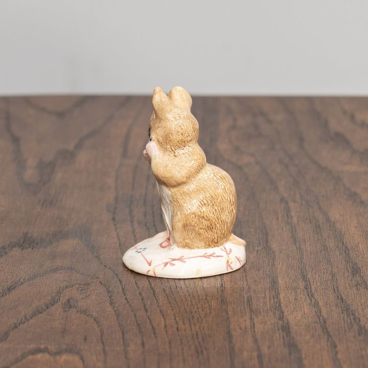 【BESWICK ベスウィック】あな糸が足りぬ ROYAL ALBERTスタンプ ビアトリクス・ポター フィギュリン /25L