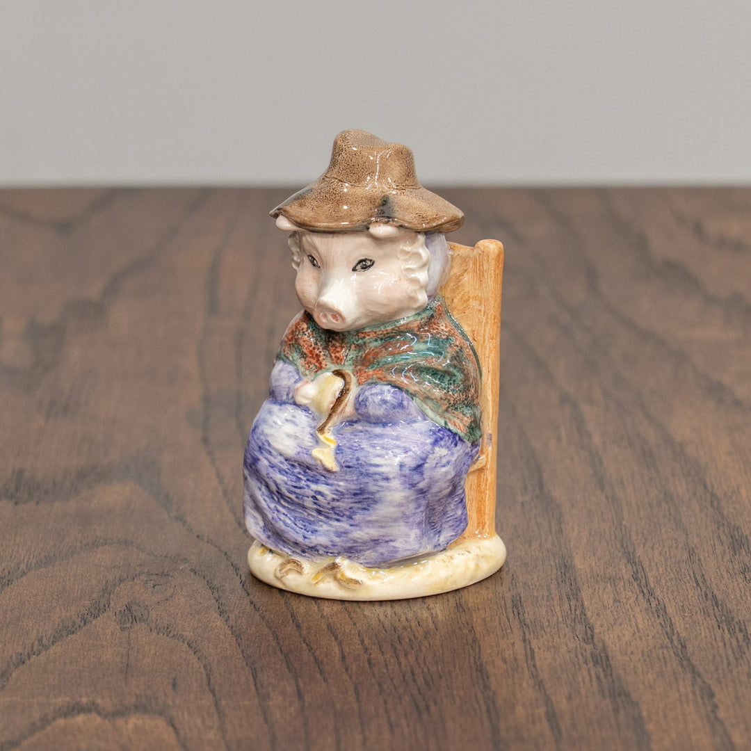 【BESWICK ベスウィック】何ももらえなかったこぶた ROYAL ALBERTスタンプ フィギュリン /25L