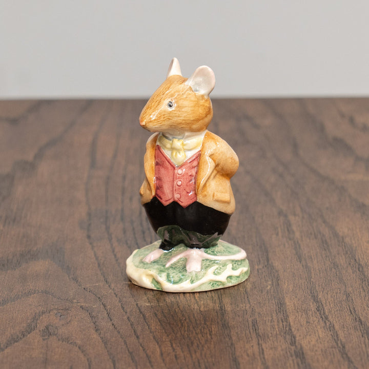 【ROYAL DOULTON ロイヤルドルトン】当時の工場検査済シール付き のばらの村のものがたり もりねずみ男爵 フィギュリン /25L