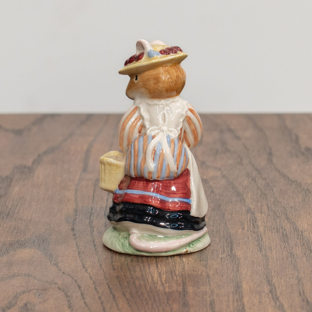 【ROYAL DOULTON ロイヤルドルトン】当時の工場検査済シール付き のばらの村のものがたり デイジー夫人 フィギュリン /25L
