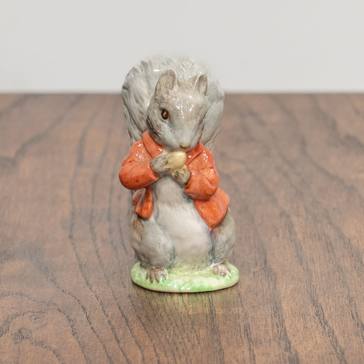 【BESWICK ベスウィック】リスのカルアシ・チミー 赤いジャケットパターン フィギュリン /25L