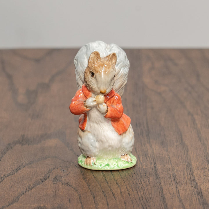 【BESWICK ベスウィック】リスのカルアシ・チミー 赤いジャケットパターン レアモデル フィギュリン /25L