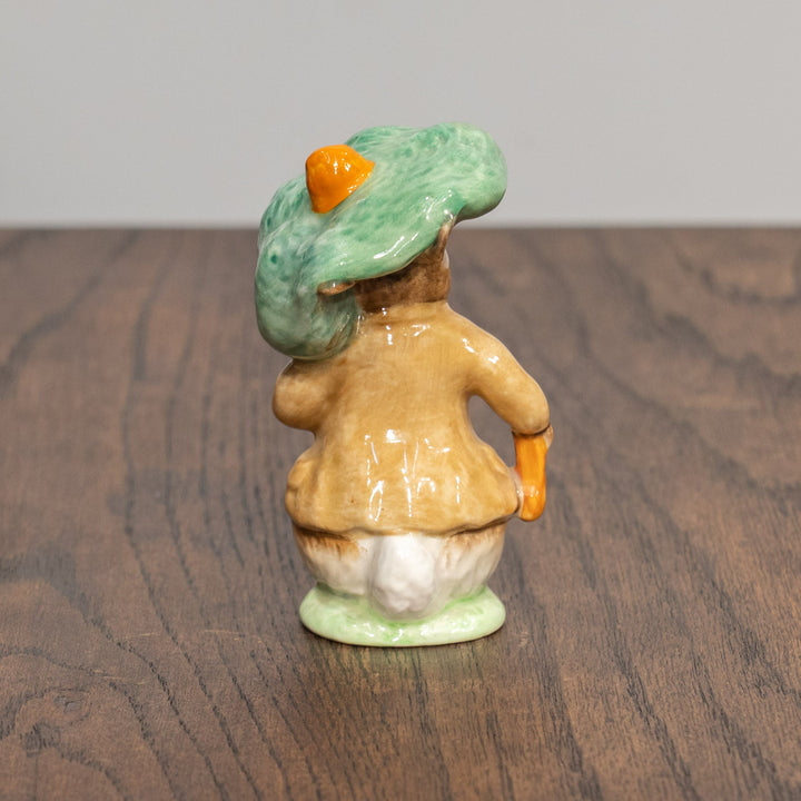 【BESWICK ベスウィック】うさぎのベンジャミンバニーのおはなし 緑の帽子パターン フィギュリン /25L