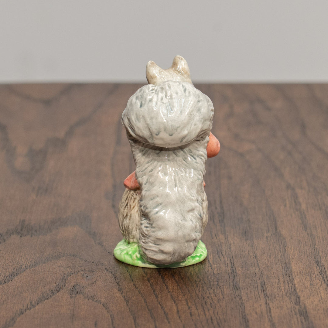 【BESWICK ベスウィック】リスのカルアシ・チミーのおはなし ピンクジャケットパターン フィギュリン /25L-A