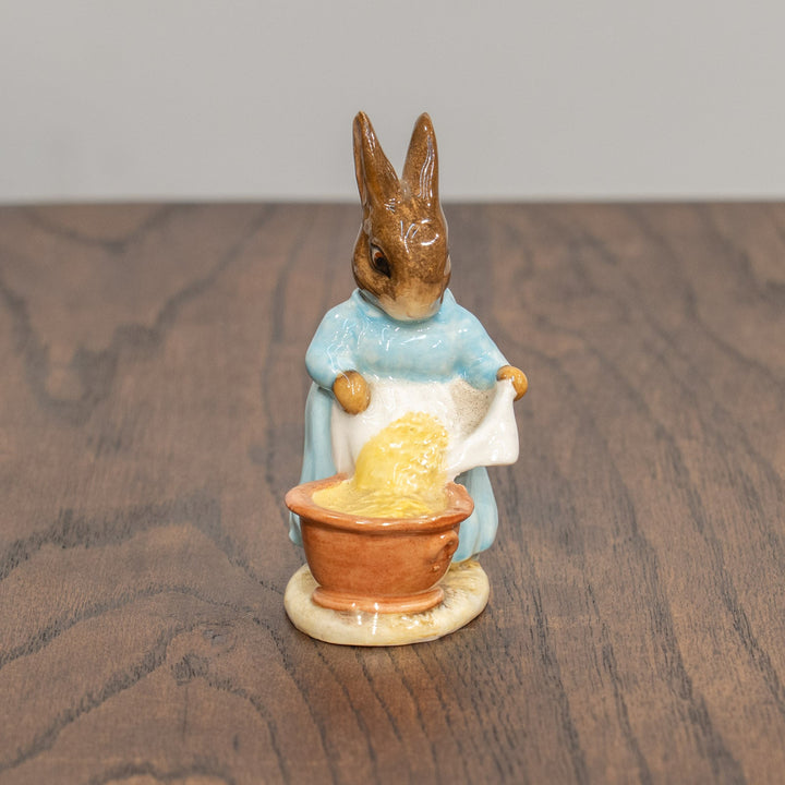 【BESWICK ベスウィック】うさぎのセシリ・パセリ 下向きパターン レアモデル フィギュリン /25L