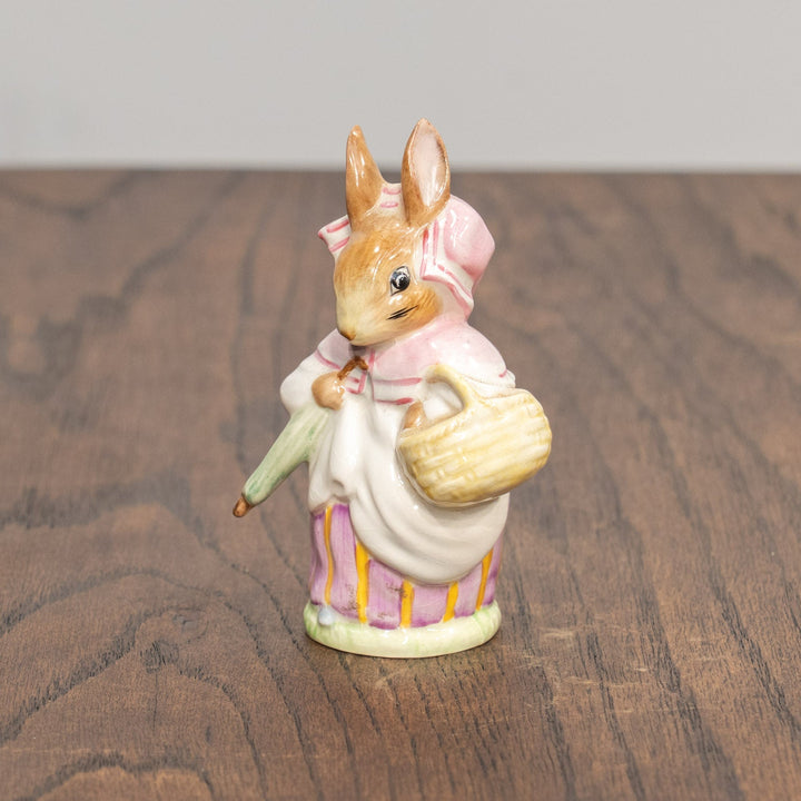 【BESWICK ベスウィック】ミセスラビット 金文字スタンプ フィギュリン /25L
