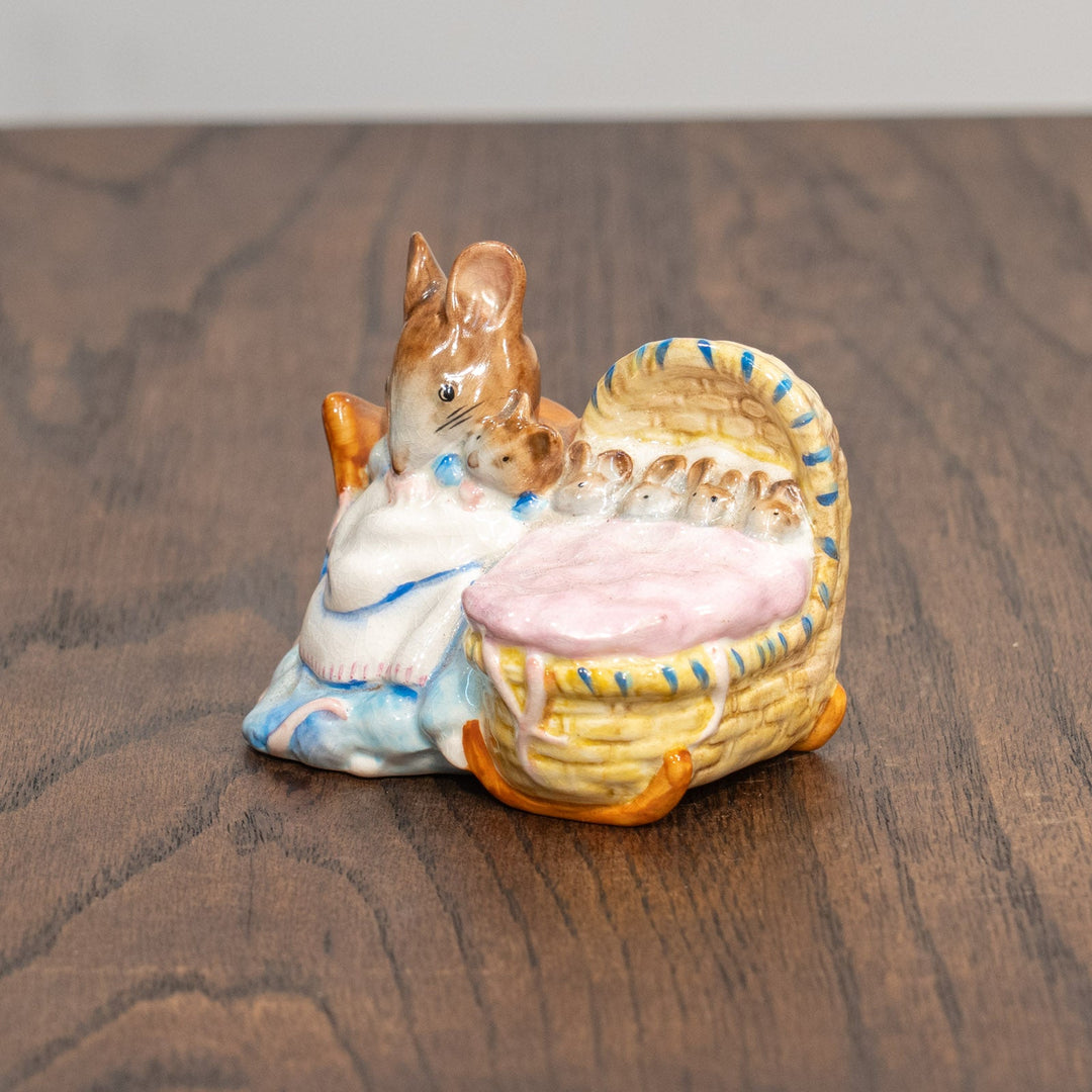 【BESWICK ベスウィック】ねずみのハンカ・マンカ 金文字スタンプ フィギュリン /25L-A