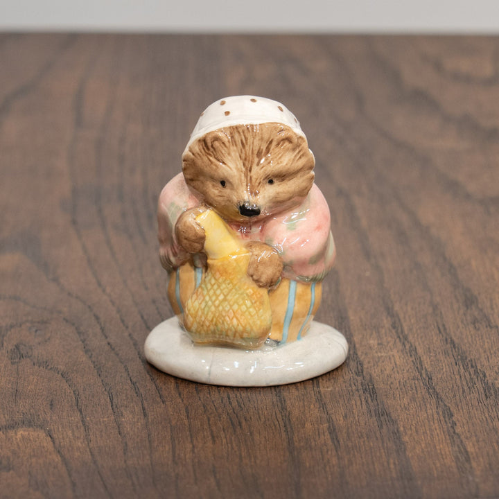 【BESWICK ベスウィック】買い物をするティギーおばさん レアモデル フィギュリン /25L