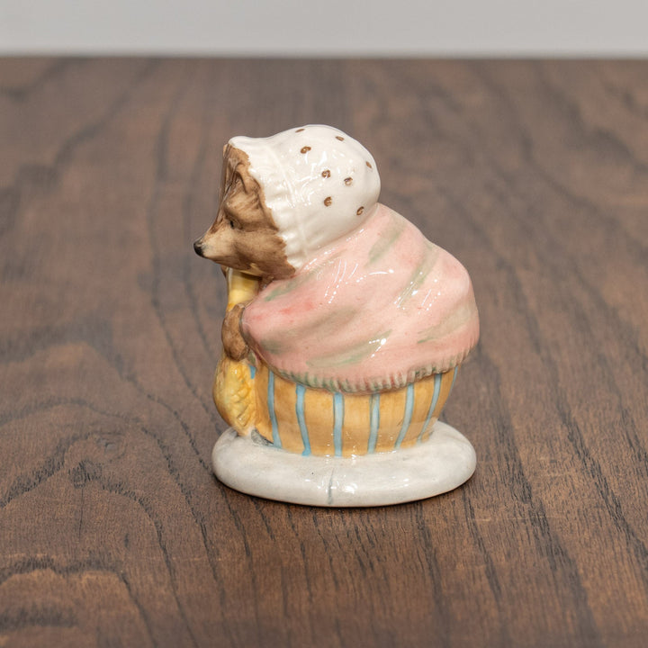 【BESWICK ベスウィック】買い物をするティギーおばさん レアモデル フィギュリン /25L