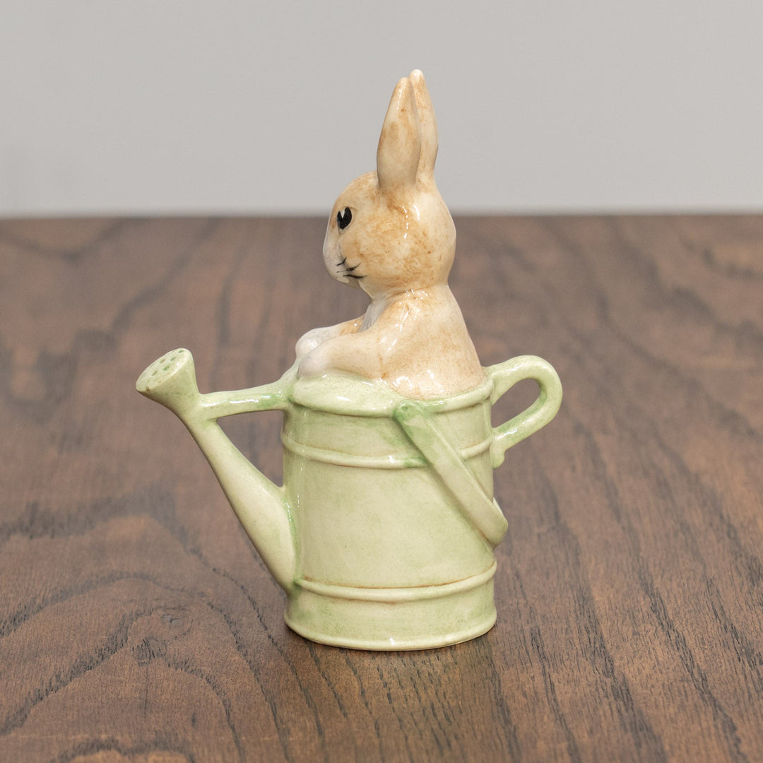 【BESWICK ベスウィック】じょうろの中のピーター フィギュリン /25L