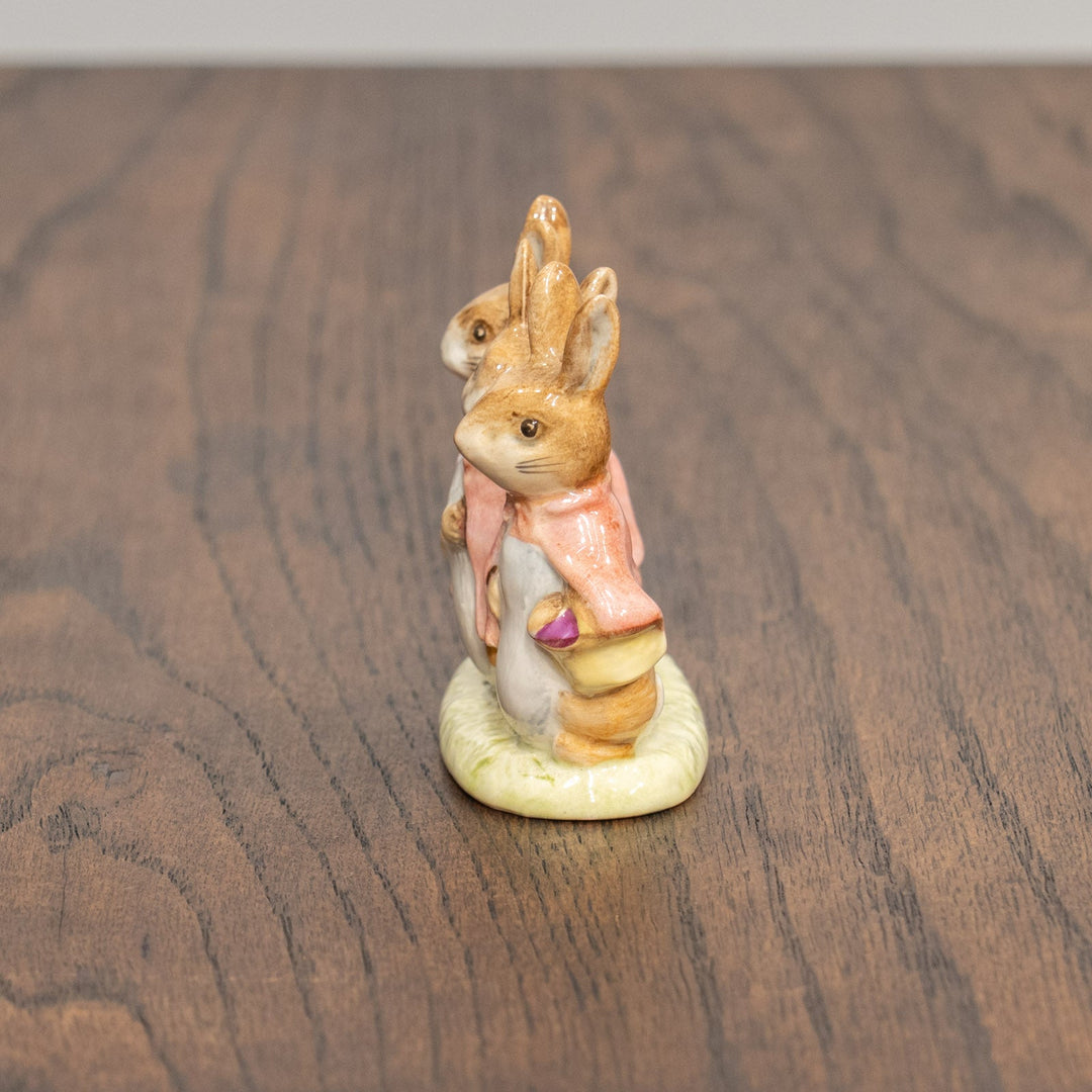 【BESWICK ベスウィック】穴掘り子うさぎ3姉妹 フィギュリン /25L-A