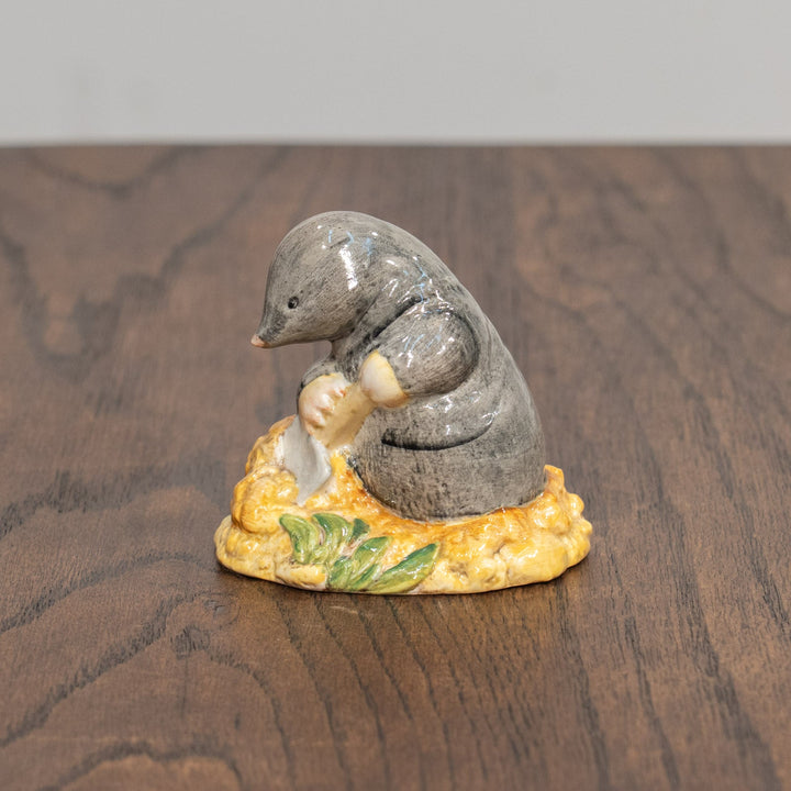 【BESWICK ベスウィック】アプリィ・ダプリィのわらべうた ディゴリー・ディゴリー・デルベット フィギュリン /25L