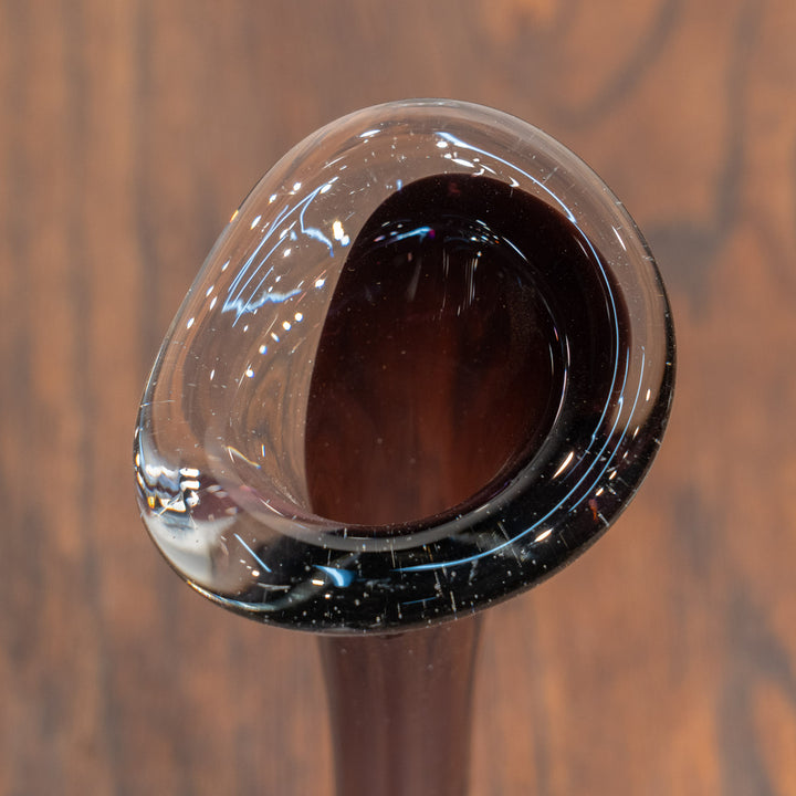 すっと立ち上がるスレンダーなフォルムが魅力的 フラワーベース ダークブラウン /25L-4