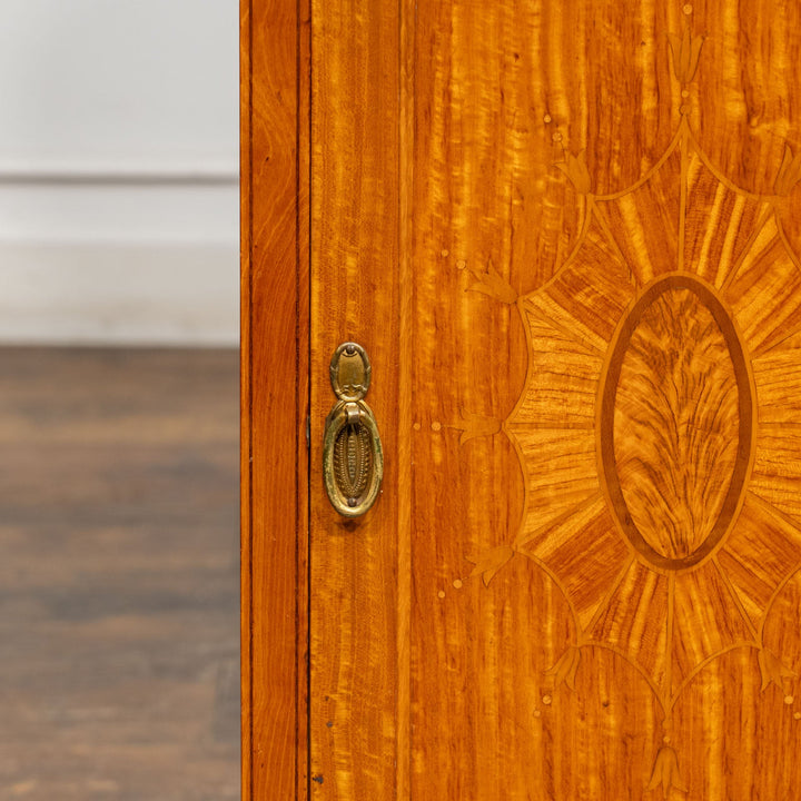 【JANNAWAYS ジャナウェイズ】インレイ ベッドサイドカップボード /25L