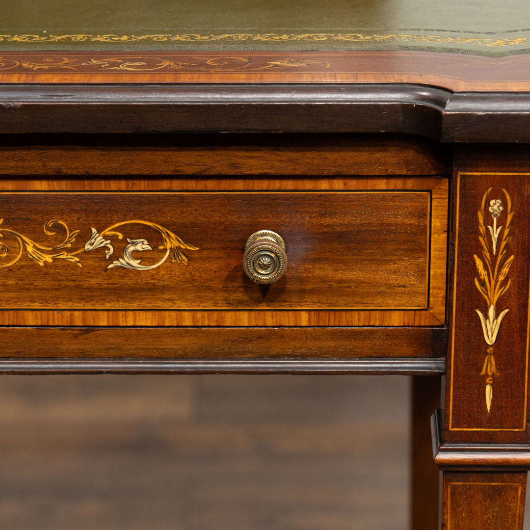 ウォールナット レザートップ ヴィクトリアン デスク /25L