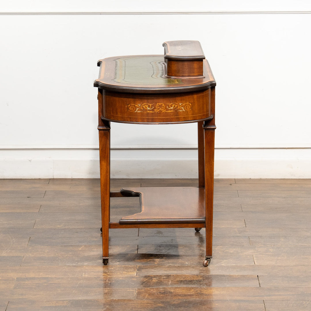 ウォールナット レザートップ ヴィクトリアン デスク /25L