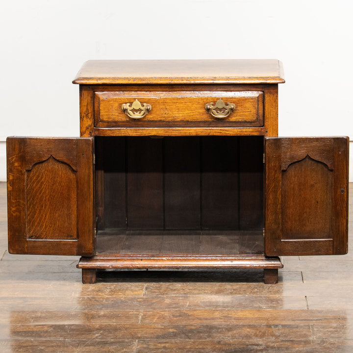 【Titchmarsh＆Goodwin ティッチマーシュ&グッドウィン】オーク サイドボード /25L