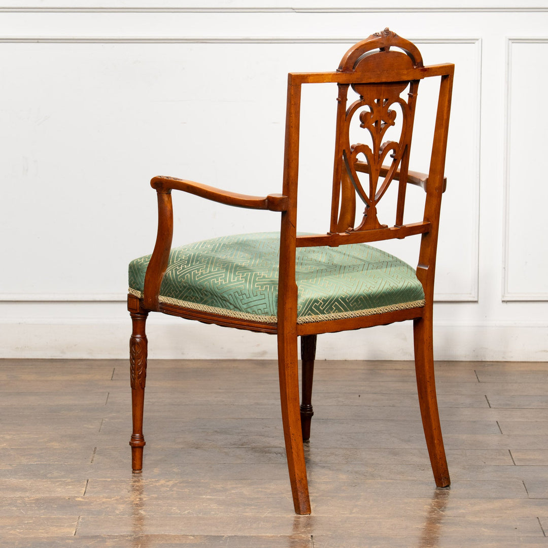 ウォールナット エドワーディアン アームチェア /25L-1