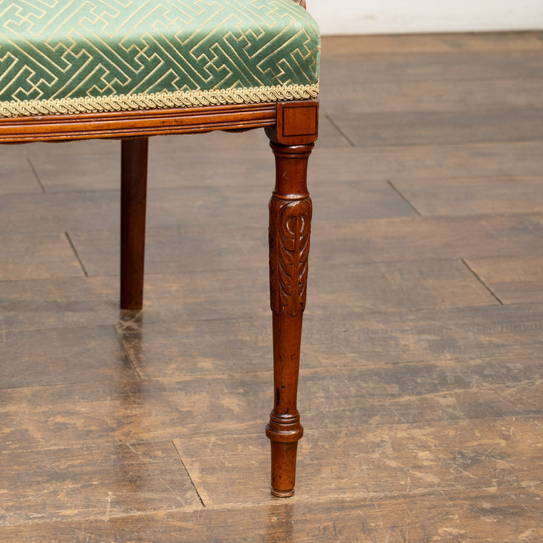 ウォールナット エドワーディアン アームチェア /25L-1