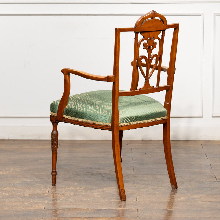 ウォールナット エドワーディアン アームチェア /25L-2