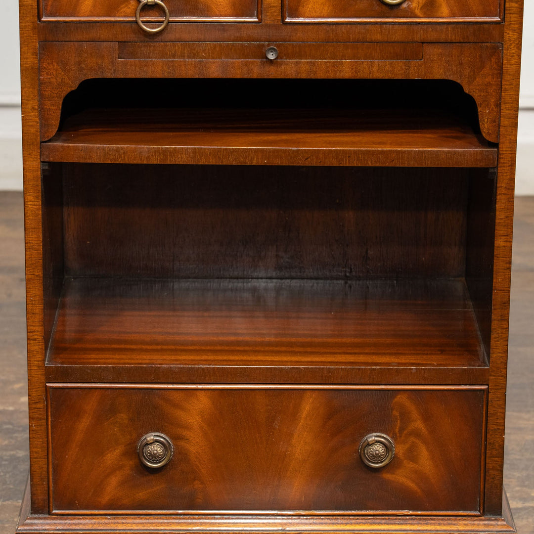 ウォールナット ブラッシングスライド カップボード /25L