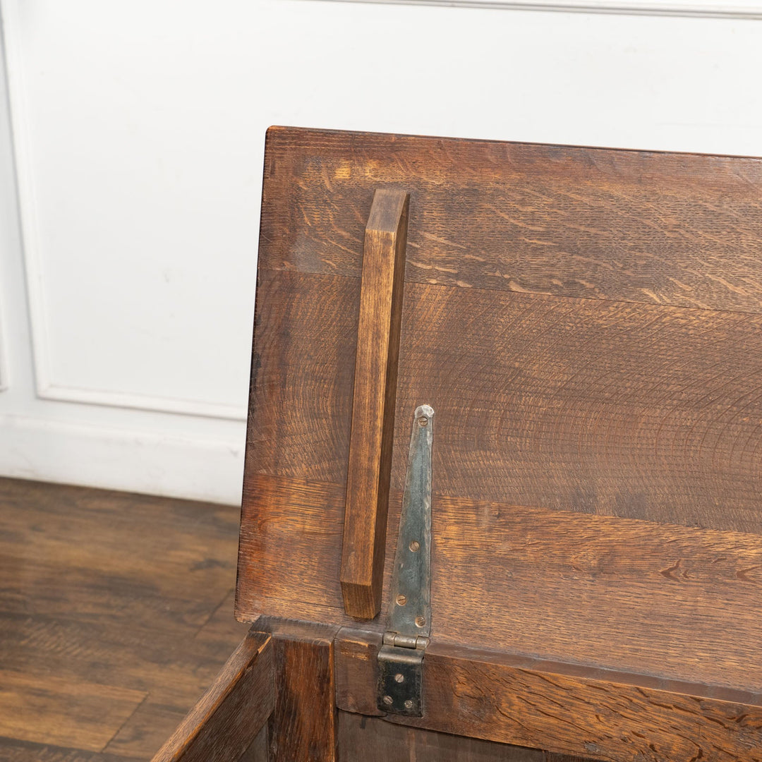 経年を感じるオーク材の質感が素敵 便利な収納付きベンチ ブランケットボックス コファー /25L