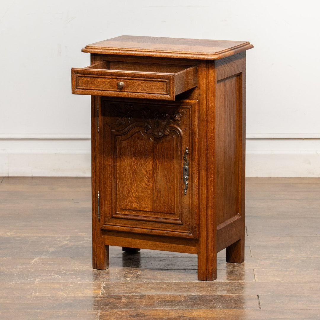 オーク ベッドサイドカップボード /25L-1