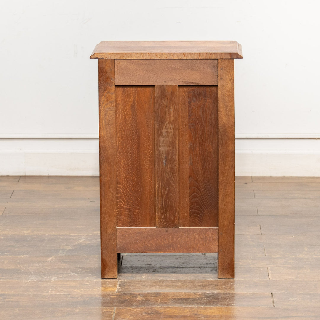 オーク ベッドサイドカップボード /25L-1