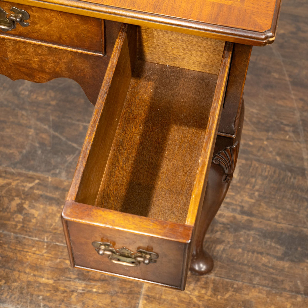 ウォールナット カブリオールレッグ スモールデスク /25L