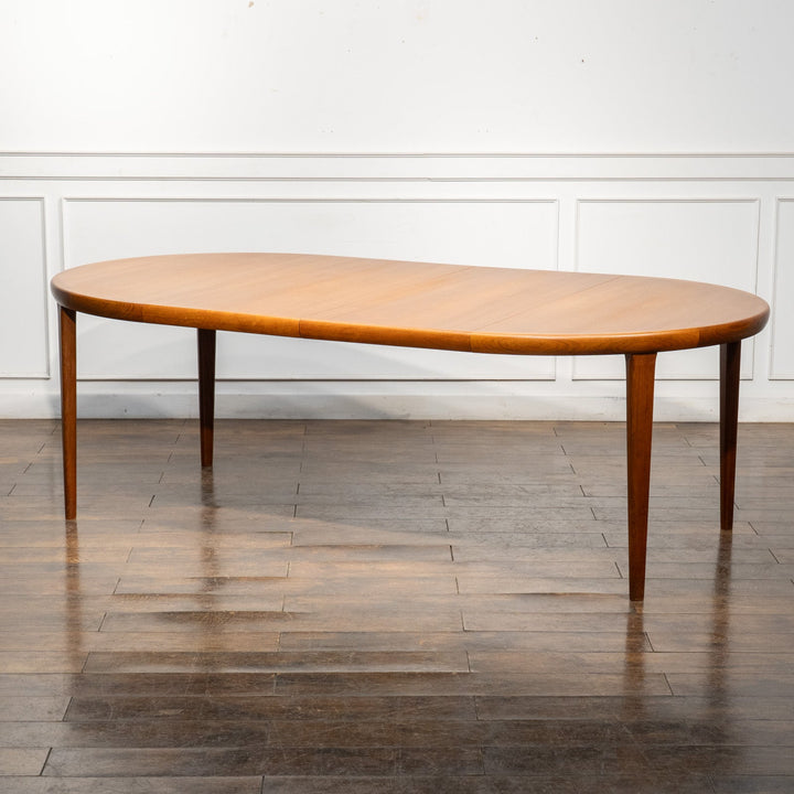 3パターンで天板が変化する ラウンド エクステンションダイニングテーブル /26A