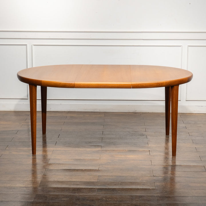 3パターンで天板が変化する ラウンド エクステンションダイニングテーブル /26A