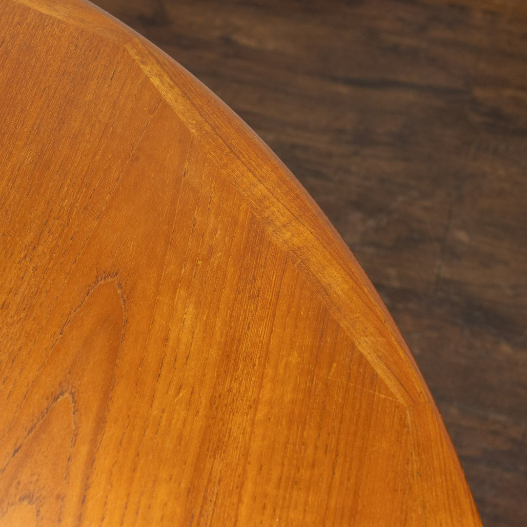 3パターンで天板が変化する ラウンド エクステンションダイニングテーブル /26A