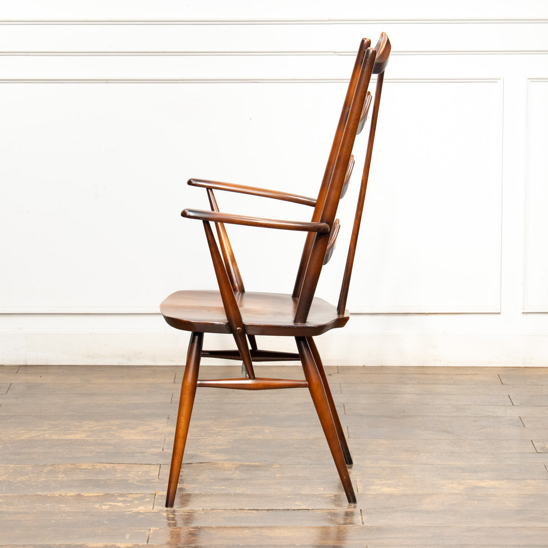 英国【ERCOL アーコール】背中をしっかり支えてくれる ラダーバックアームチェア No.496A オールドコロニアル /26A-1
