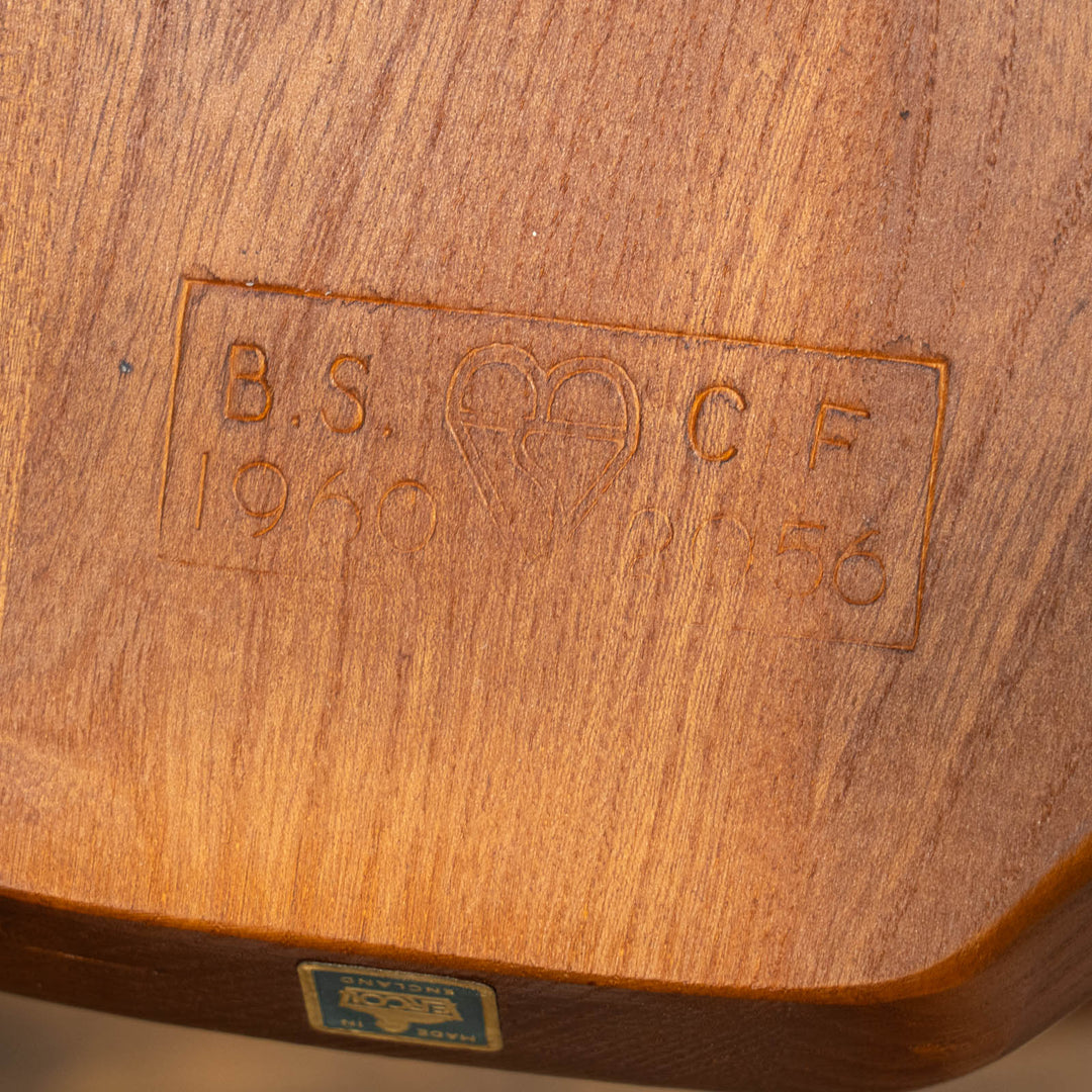 英国【ERCOL アーコール】背中をしっかり支えてくれる ラダーバックアームチェア No.496A オールドコロニアル /26A-1