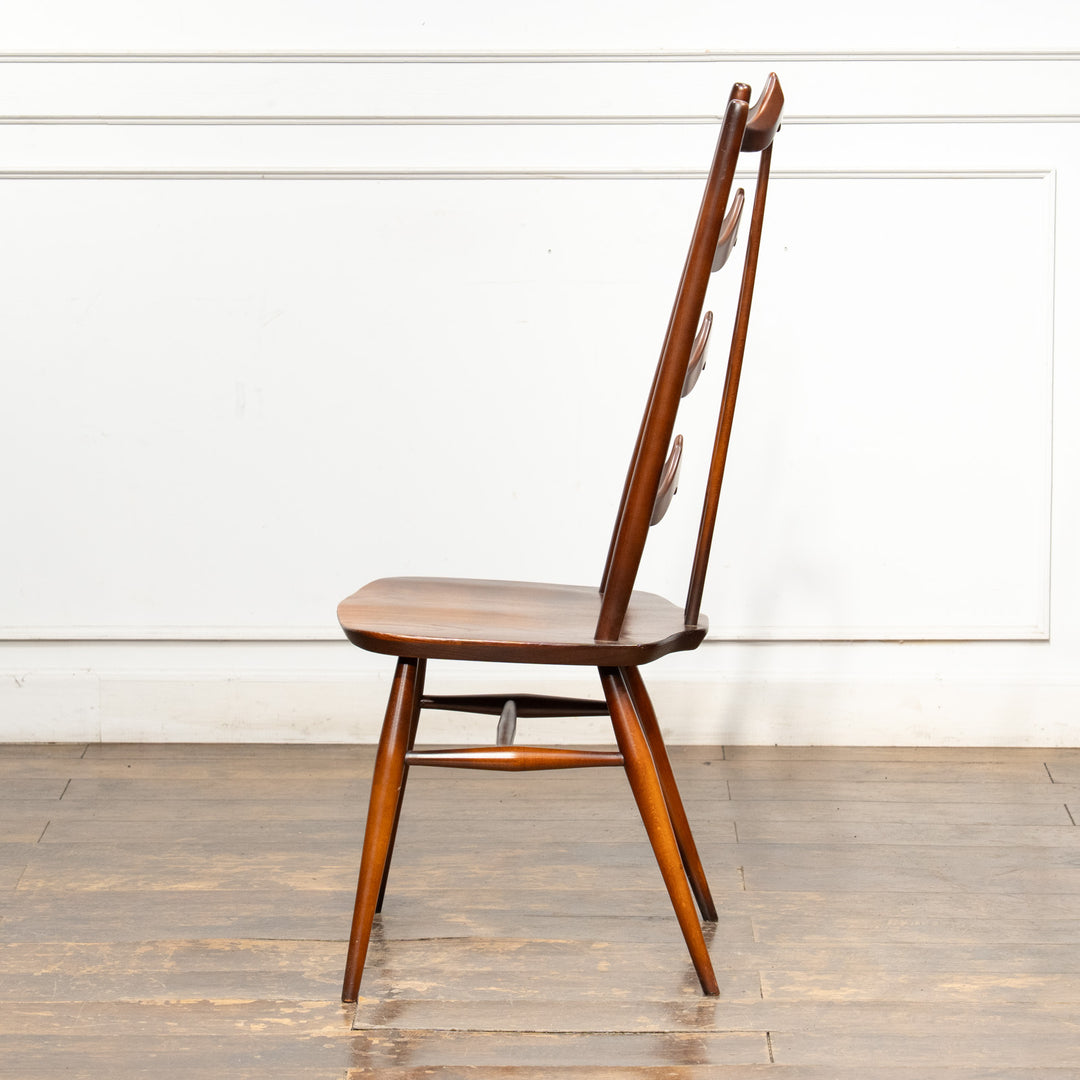英国【ERCOL アーコール】背中をしっかり支えてくれる ラダーバックチェア No.496 オールドコロニアル /26A-1
