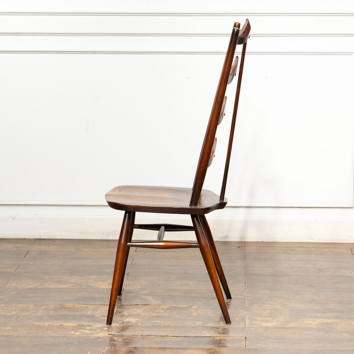 英国【ERCOL アーコール】背中をしっかり支えてくれる ラダーバックチェア No.496 オールドコロニアル /26A-2