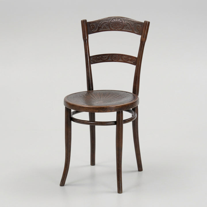 J&J Bentwood Chair072-3