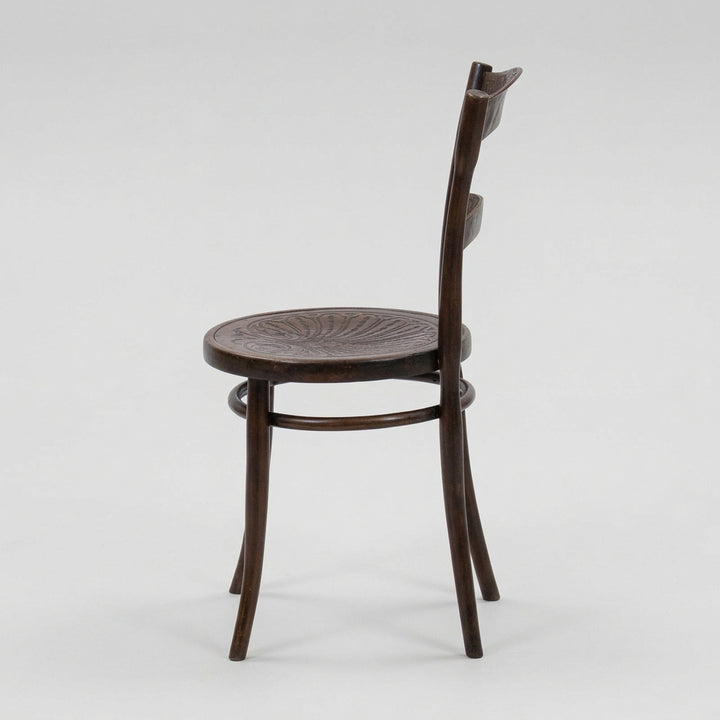 J&J Bentwood Chair072-6