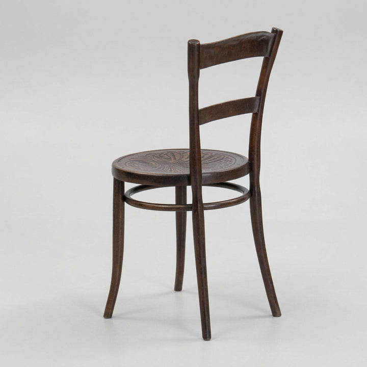 J&J Bentwood Chair072-6