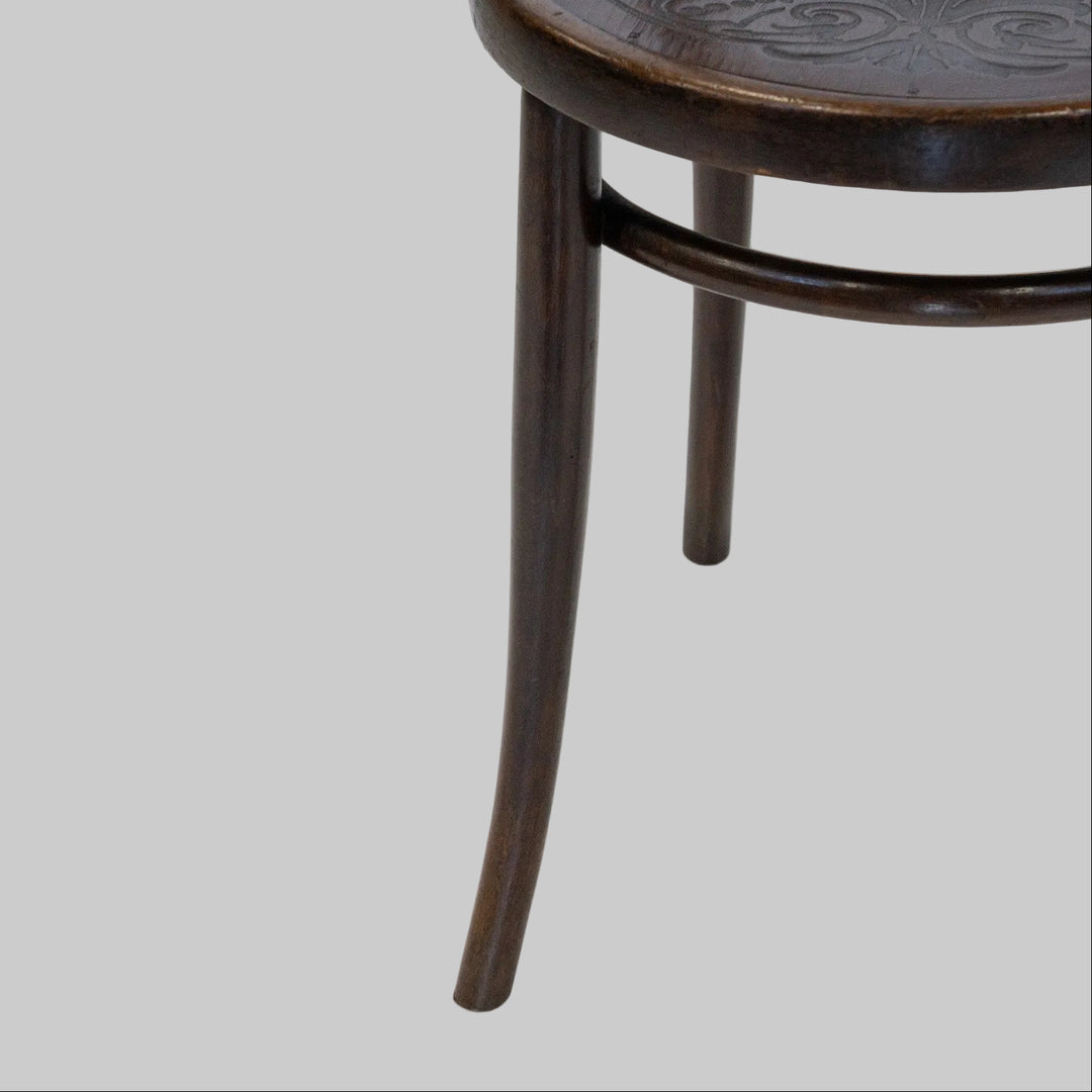 J&J Bentwood Chair072-6