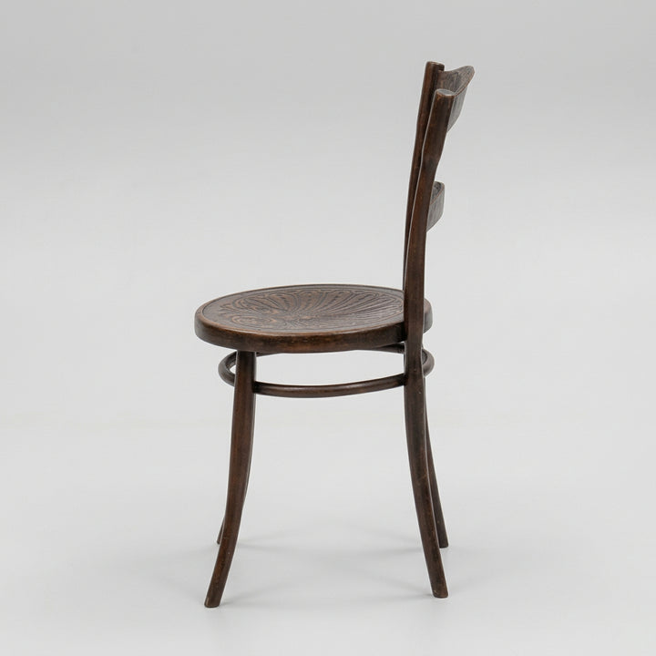 J&J Bentwood Chair072-7
