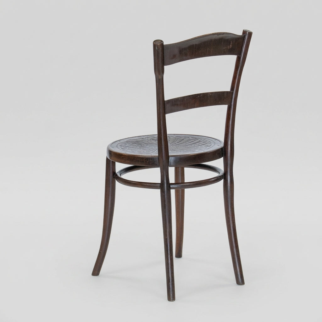 J&J Bentwood Chair072-7