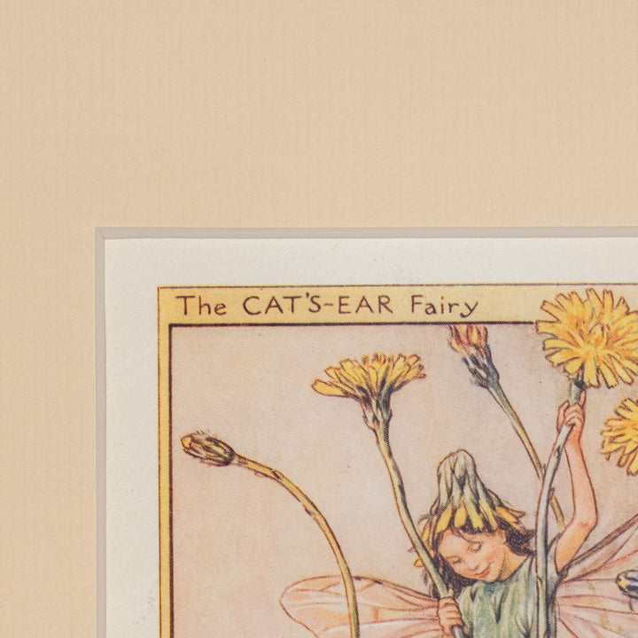 『The CAT'S-EAR Fairy』 しなやかに伸びるキャッツイヤーの茎に寄り添い優しく微笑む女の子の妖精 アートピース