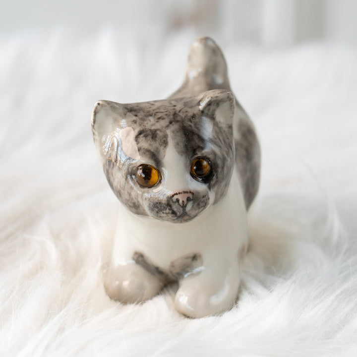 【Winstanley Cat ウィンスタンレイ キャット】クリームパンの様な手が愛らしい ハートマーク バイカラー ブチ猫 /25L