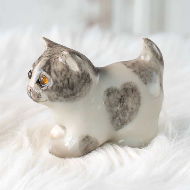 【Winstanley Cat ウィンスタンレイ キャット】クリームパンの様な手が愛らしい ハートマーク バイカラー ブチ猫 /25L