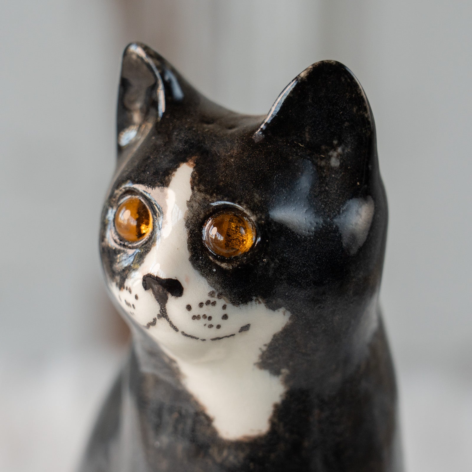 サイズ1　ウィンスタンレイキャット　ケンジントンキャット　白黒仔猫　貫入無し❣️ Winstanley Cat ウィンスタンレイ キャット】気品のある顔立ちと